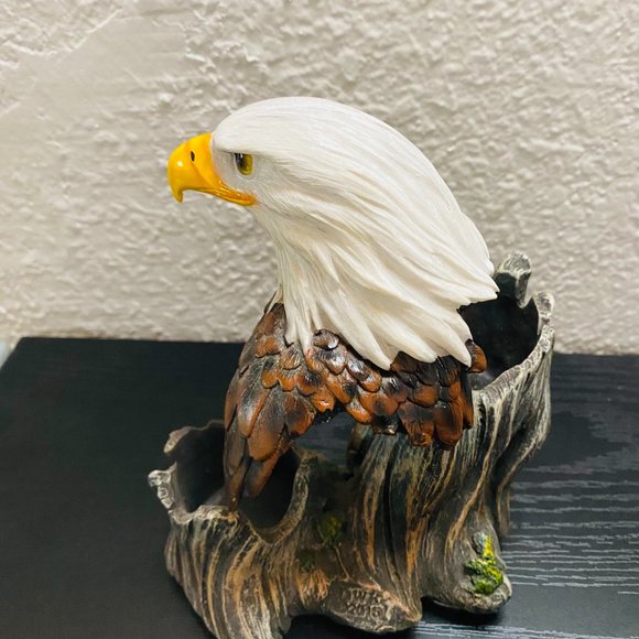 DWK Corp. BALD EAGLE TREE BIRD PROUD SEASONS FIGURINE SALT AND PEPPER SHAKER SET - Picture 4 of 15